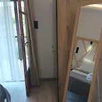 Apartman Adam's House Ahladiész