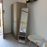 Adam's House アパート Achladies